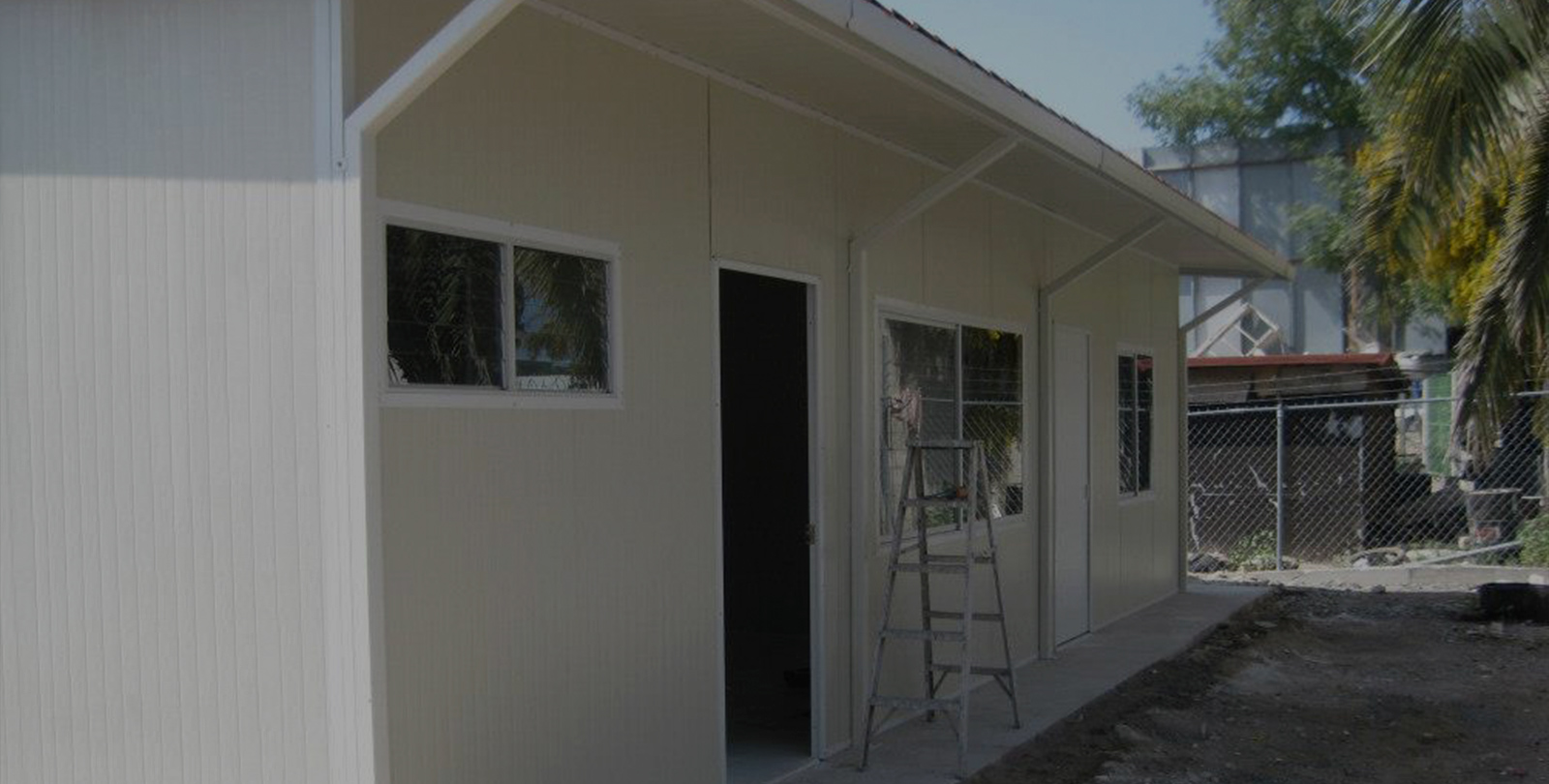 fabricación de estructuras metálicas para bodegas y naves industriales, cimentación, laminación, techumbres metálicas, sandblast y pintura industrial 
